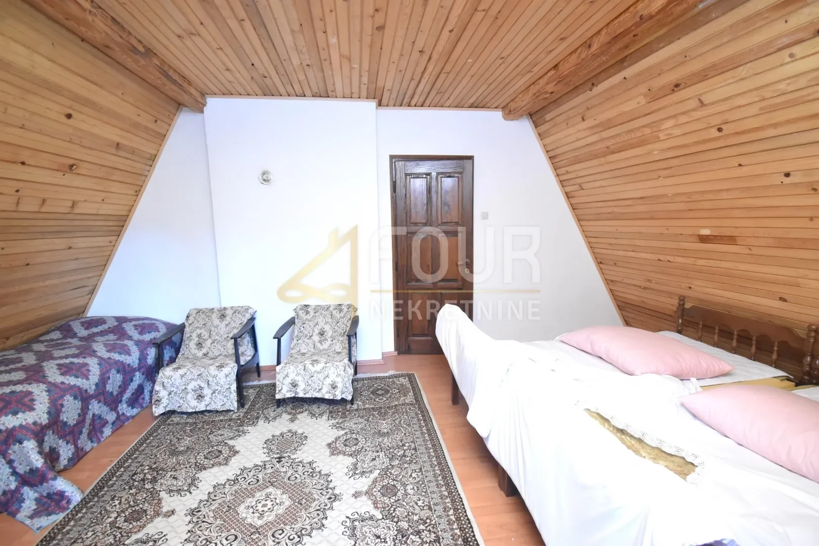 Gallery photo 11