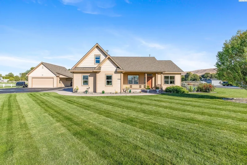 17305 S Lanell Dr, Prosser, WA 99350, Prosser, Washington, United States. - Photo 29