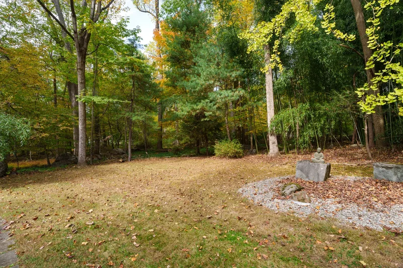 945 Stuart Road , Princeton, NJ 08540, Princeton, New Jersey, United States. - Photo 36