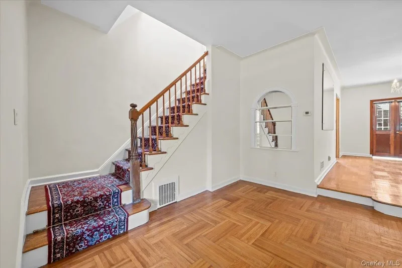 140 Van cortlandt park south, New York, New York, United States. - Photo 9