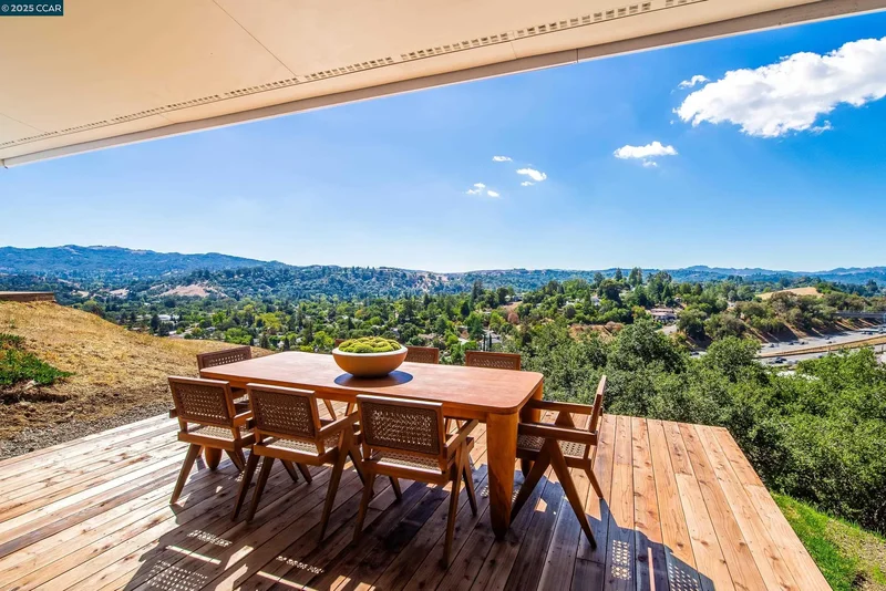 105 Hillcroft, Walnut Creek, California, United States. - Photo 13