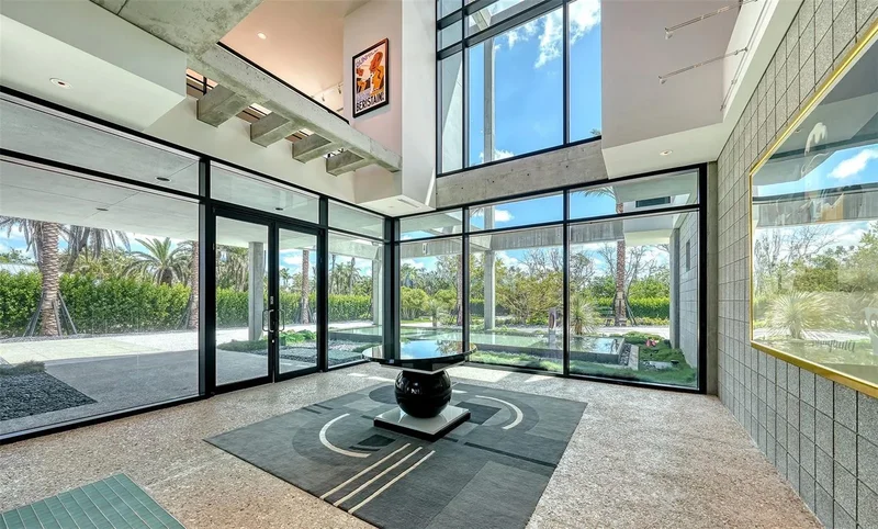 8250 SANDERLING ROAD, Siesta Key, Florida, United States. - Photo 13