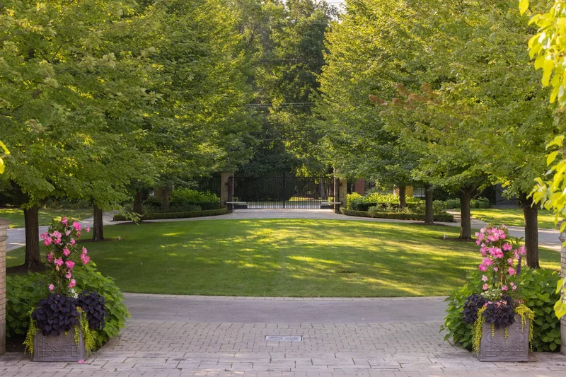 2054 Lakeshore Rd E, Oakville, ON L6J 1M3, Canada, Oakville, Ontario, Canada. - Photo 16