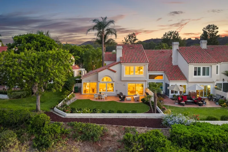 31 Mirador #34 , Irvine, CA 92612, Irvine, California, United States. - Photo 20