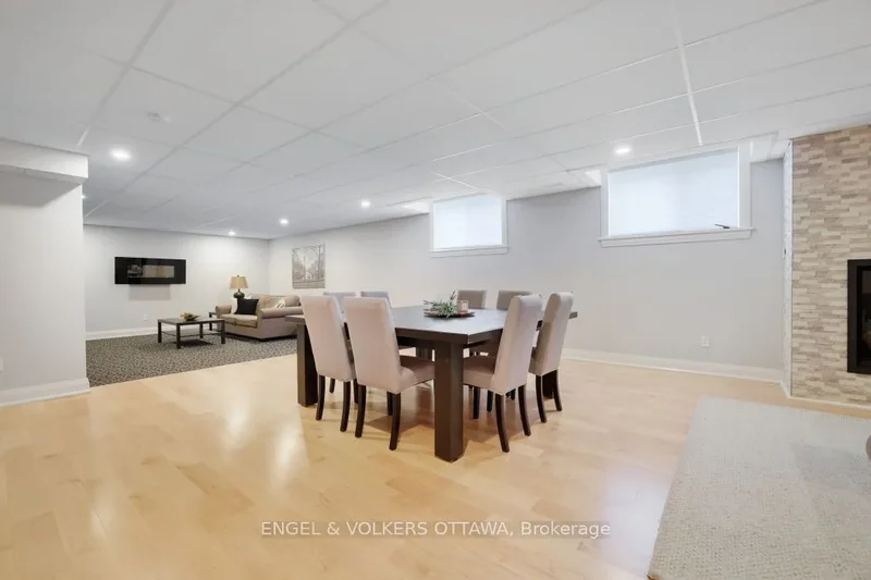 1296 Bankfield Road, Ottawa, Ontario, Canada. - Photo 19