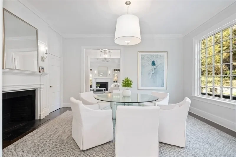 5 Bedrooms Single Family Detached