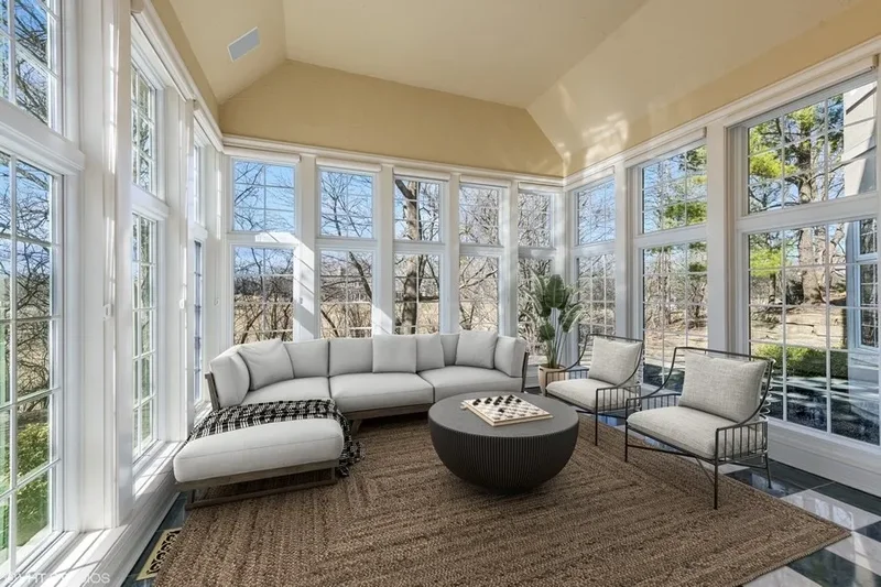 560 Oak Knoll Road, Barrington Hills, IL, 60010, USA, Barrington Hills, Illinois, United States. - Photo 62