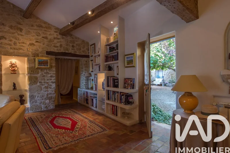 Puyvert, Provence-Alpes-Côte d'Azur, France. - Photo 27