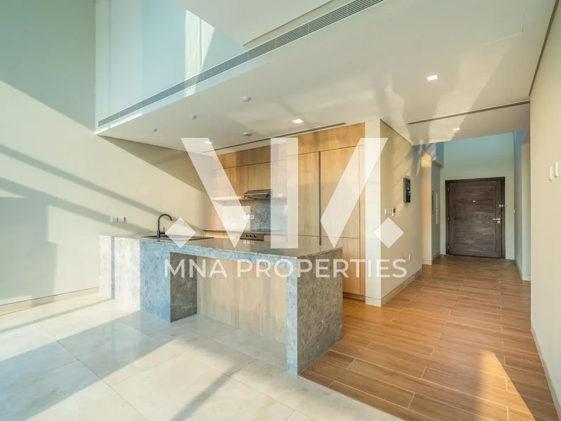 Luxury 3-Bedroom Villa Living at Amalfi Villas Dubai
