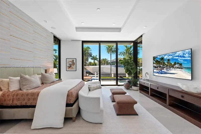22 Isla Bahia Dr, Fort Lauderdale, Florida, United States. - Photo 76