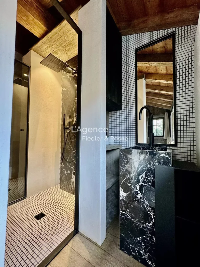122 Rue Ambroise Martin, Megève, Auvergne-Rhône-Alpes, France. - Photo 4