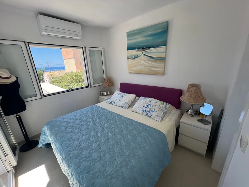 Adorable Chalet with Spectacular Views in Sant Elm