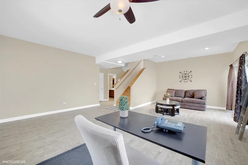 13520 W Delaney Road, New Lenox, Illinois, United States. - Photo 25