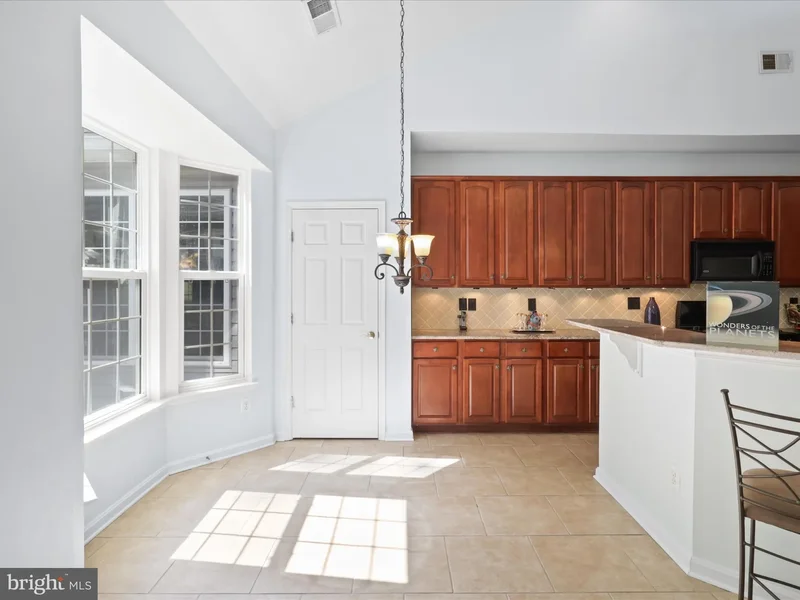 17251 Four Seasons Drive, Dumfries, VA 22025, Dumfries, Virginia, United States. - Photo 22