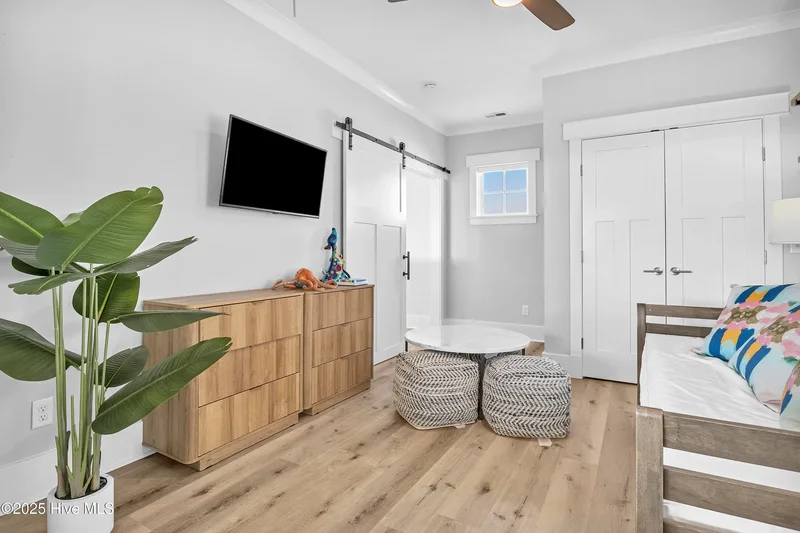 611 Third Street S, Carolina Beach, North Carolina, United States. - Photo 32