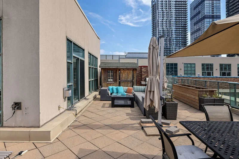 155 Dalhousie St  PH1, Toronto, ON M5B 2P7, Toronto, Ontario, Canada. - Photo 47