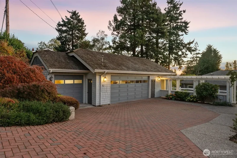 16905 SW 35th Avenue, Burien, WA, 98166, USA, Burien, Washington, United States. - Photo 39