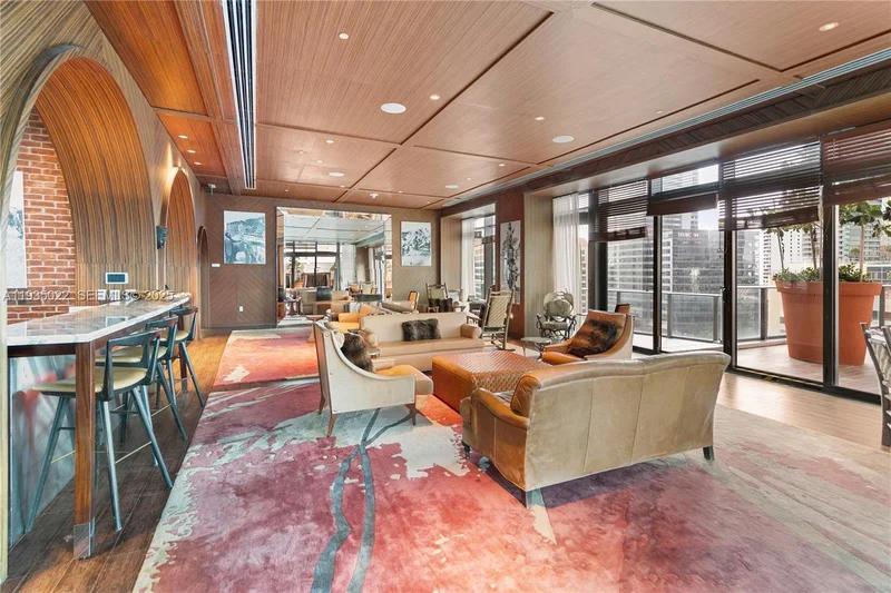 1300 S Miami Ave 4101, Miami, Florida, United States. - Photo 32