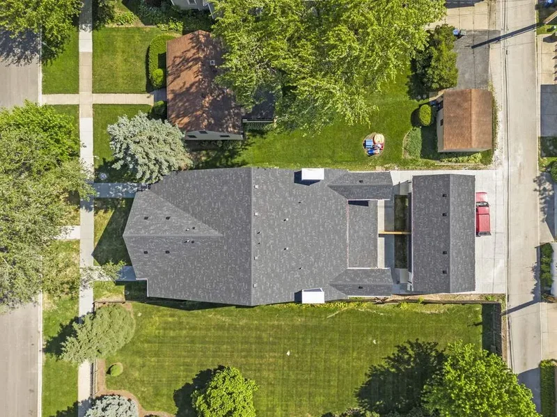 717 N. Brainard Street, Naperville, IL, 60563, USA, Naperville, Illinois, United States. - Photo 41