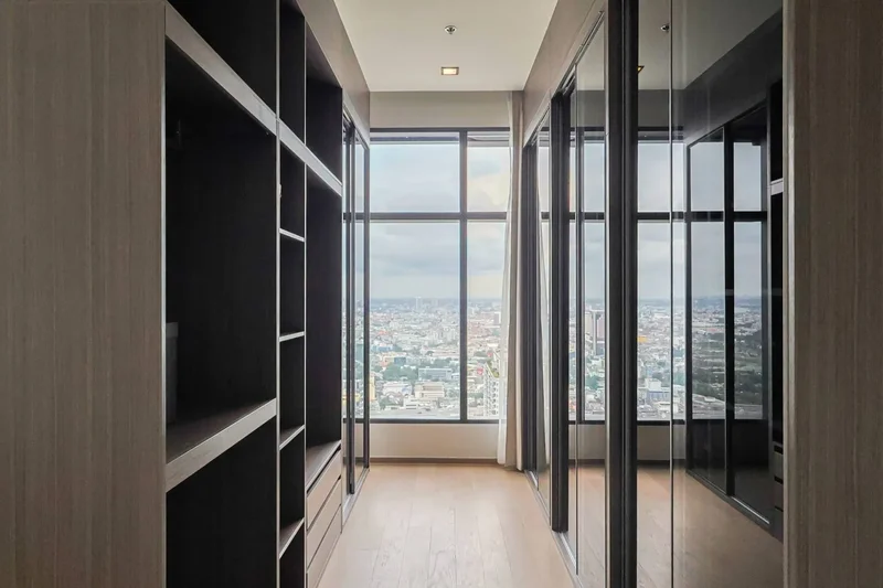 Bangkok Penthouse