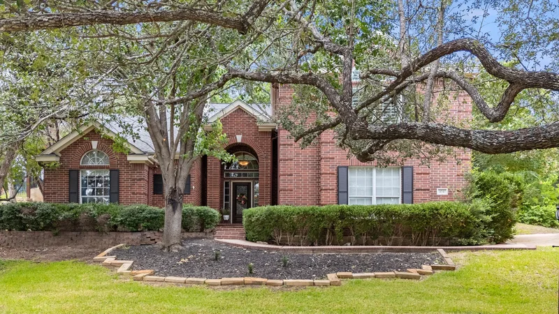 104 Fenway Court , Lakeway, TX 78734, The Hills, Texas, United States. - Photo 1