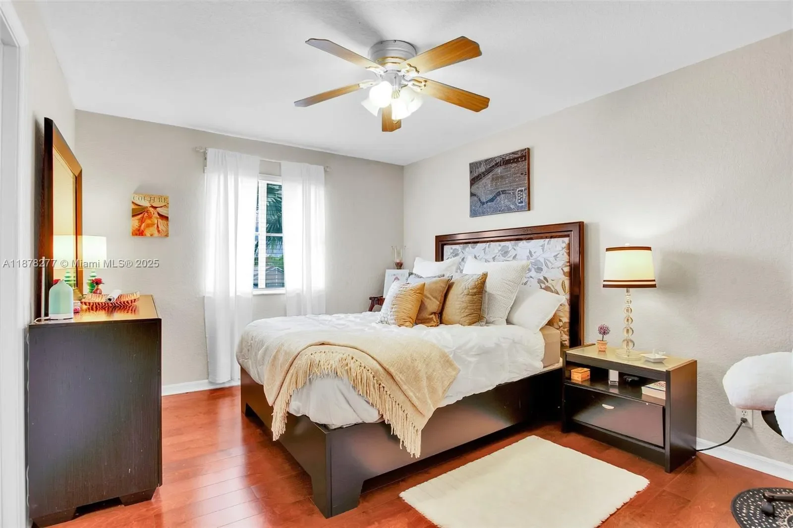 1242 Peregrine Way, Weston, Florida, United States. - Photo 28