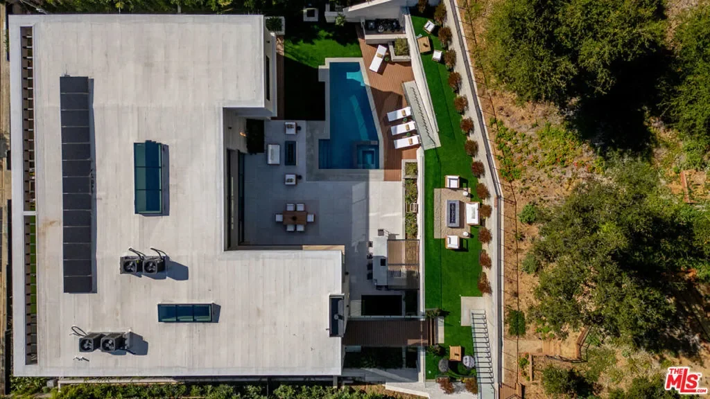 2641 Hutton Drive, Beverly Hills, California, United States. - Photo 37