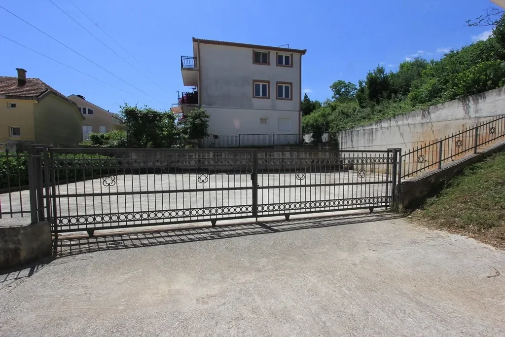 Herceg-Novi, Baošići, Herceg Novi Municipality, Montenegro. - Photo 5