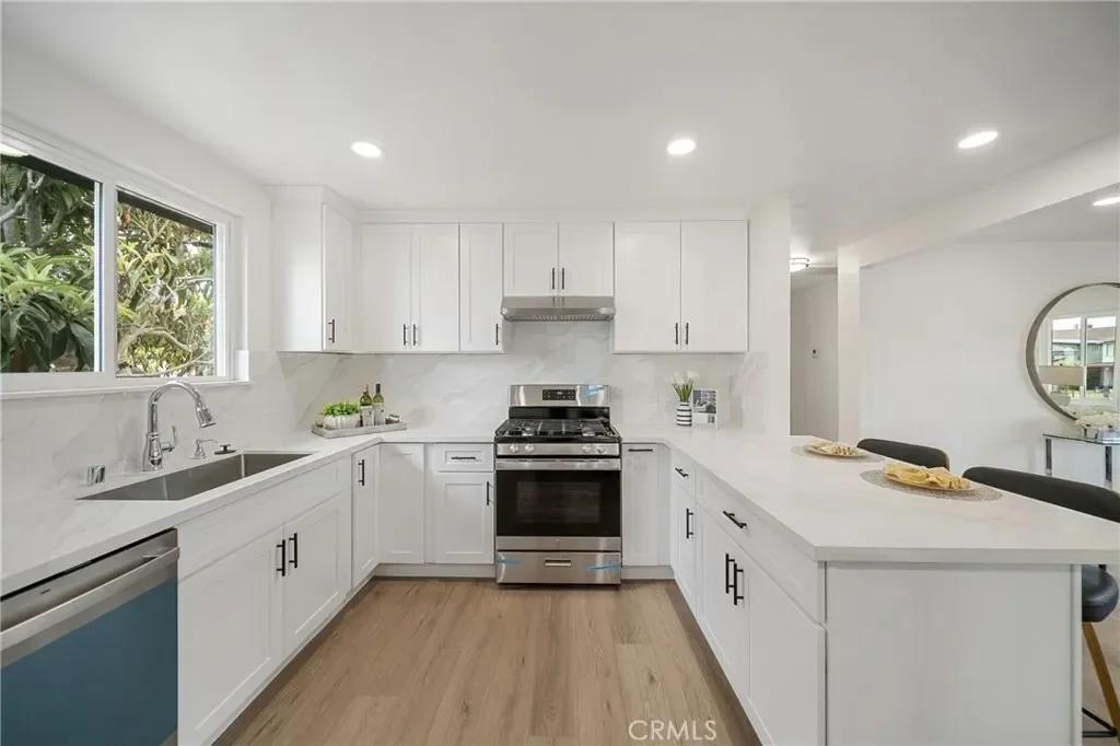 5057 Inaglen Way, Los Angeles, California, United States. - Photo 4