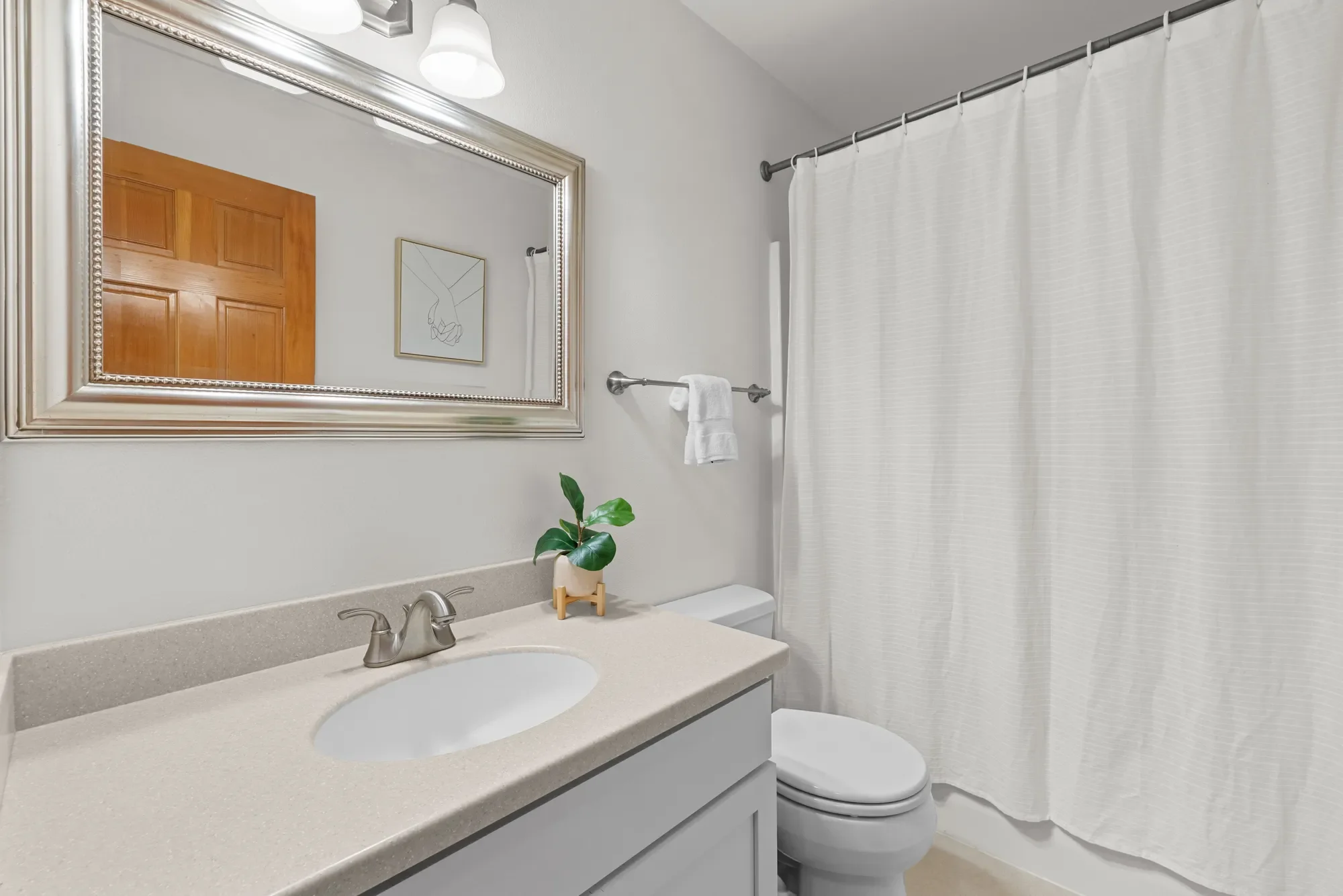 6423 Sand Point Wy NE , Seattle, WA 98115, Seattle, Washington, United States. - Photo 20