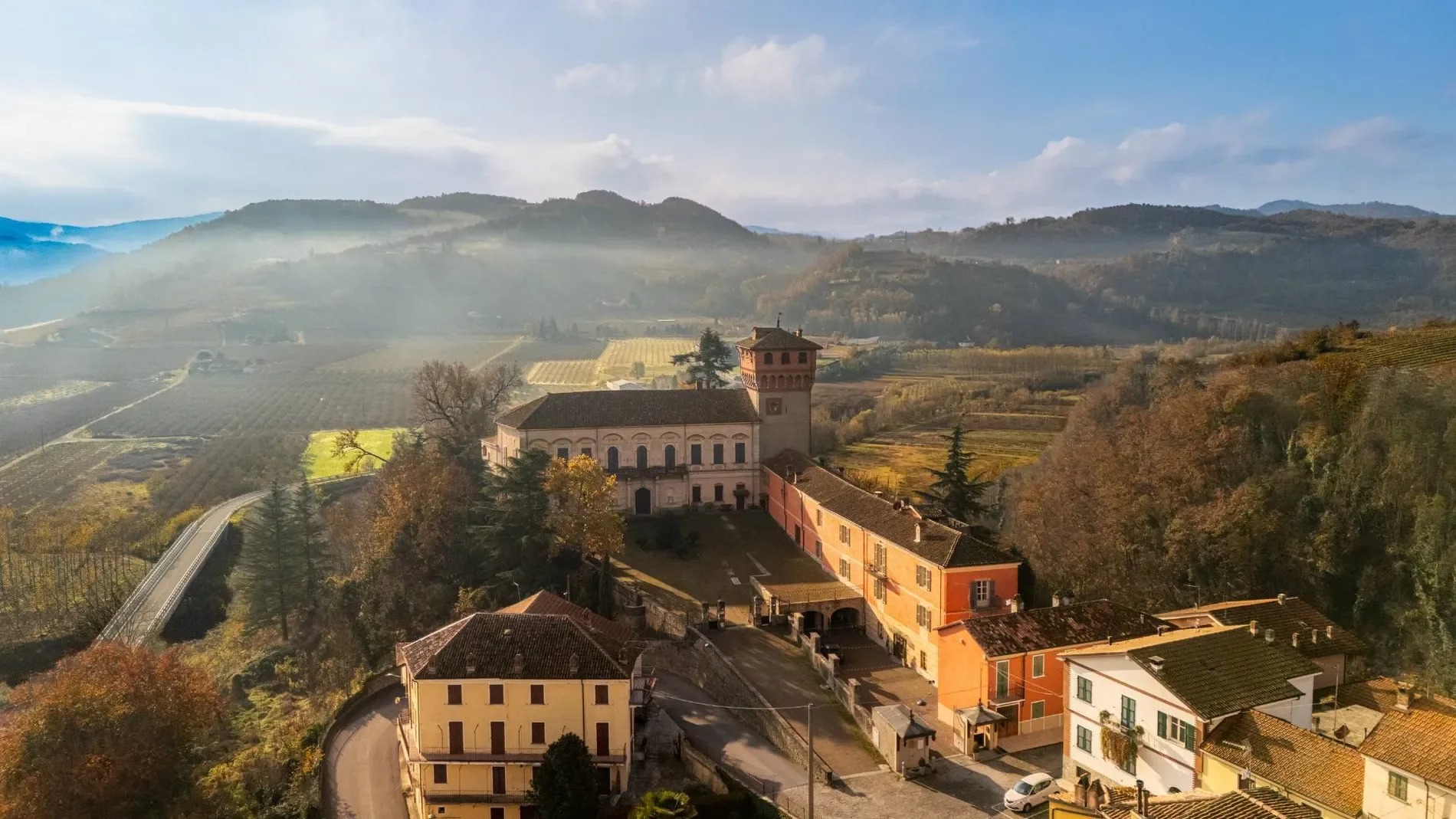 Piazza del castello 1, Bubbio, Piedmont, Italy. - Hero Image
