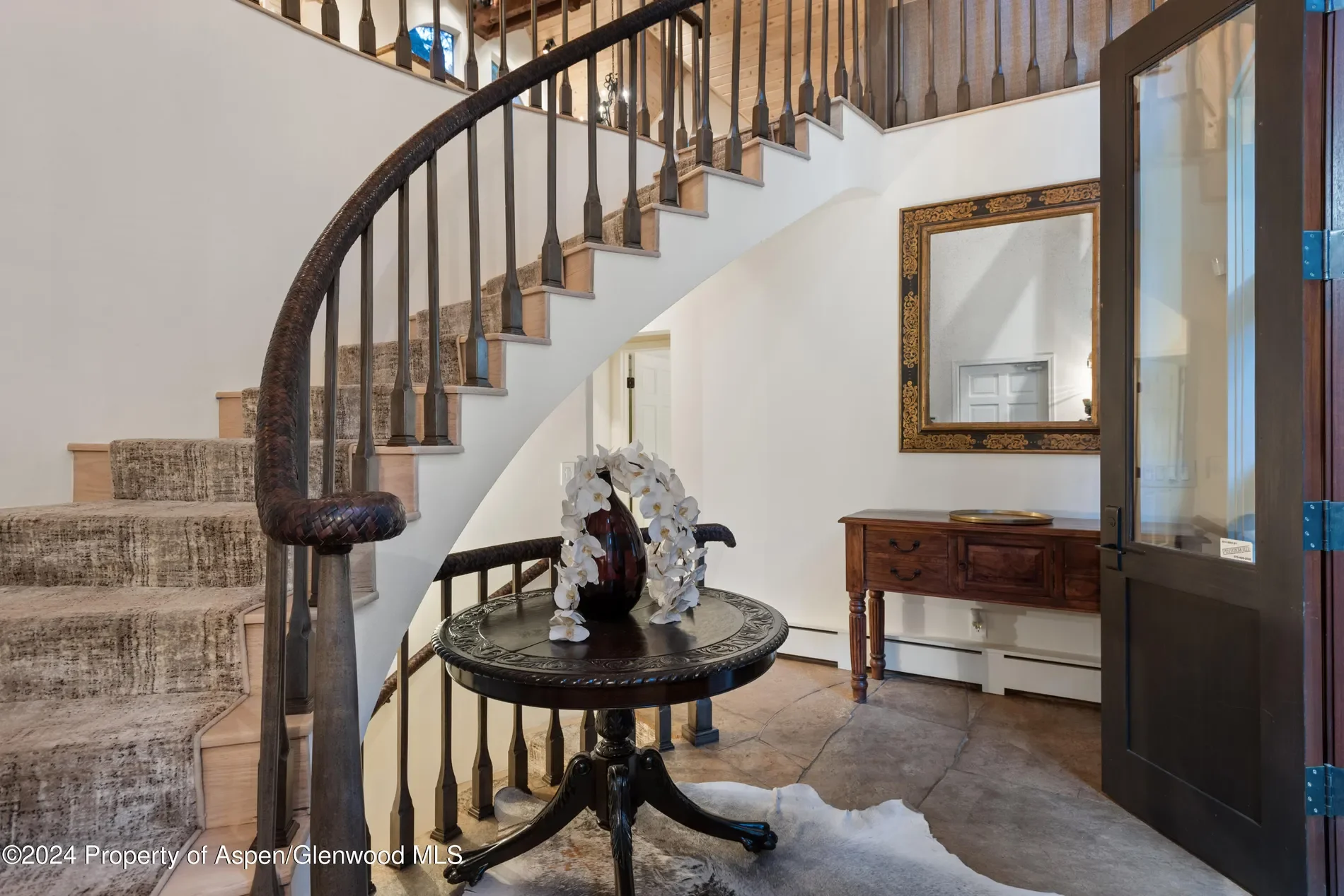 901 Ute Avenue, Aspen, Colorado, United States. - Photo 10