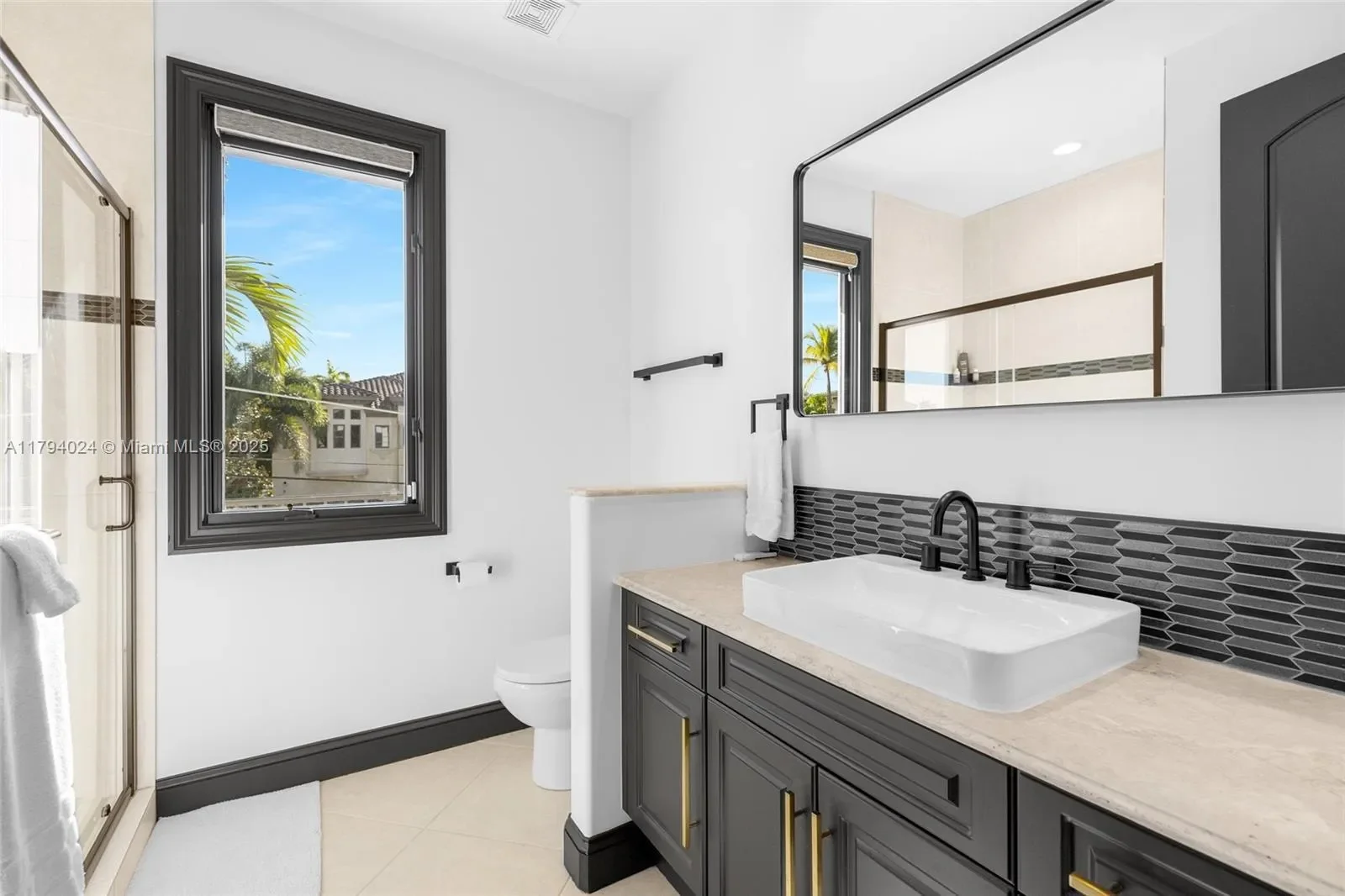511 San Marco Dr, Fort Lauderdale, Florida, United States. - Photo 24