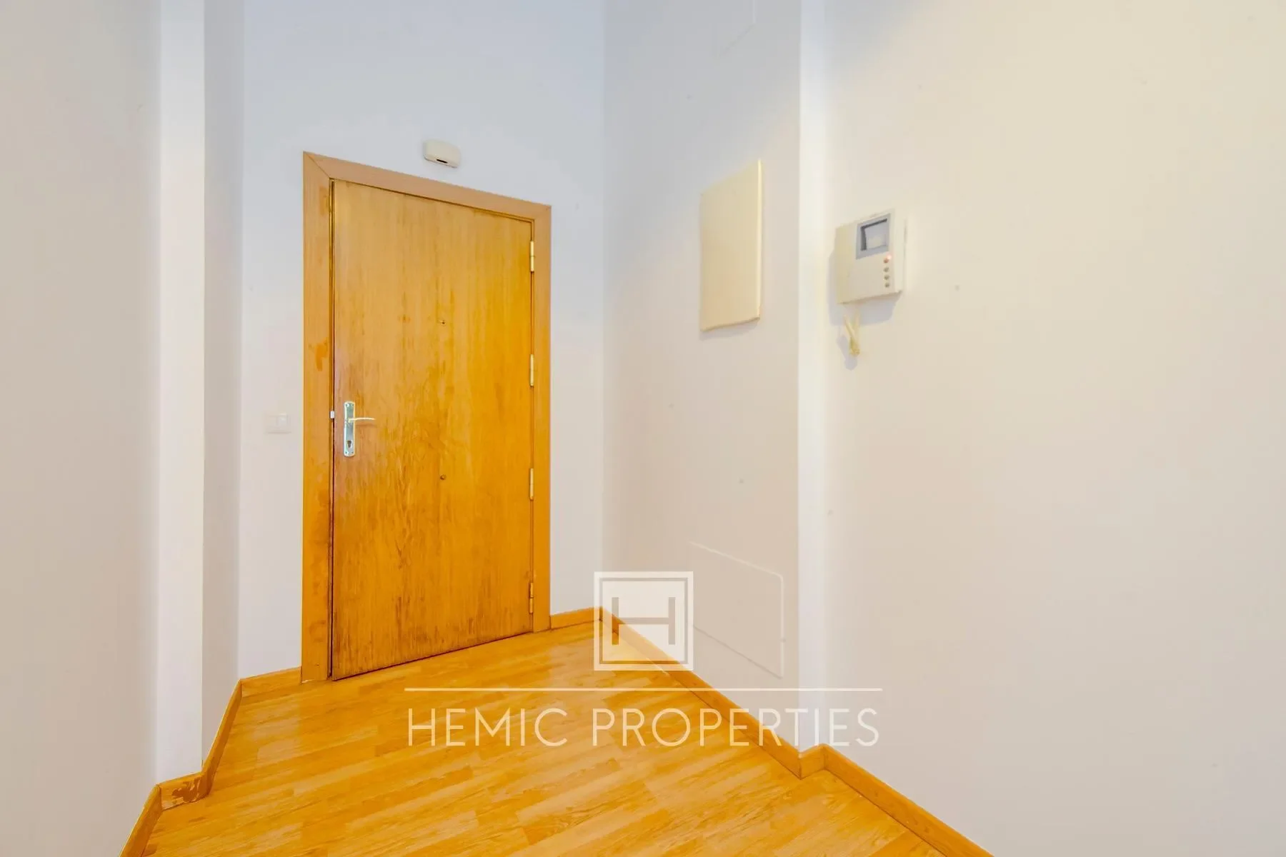 Gallery photo 8