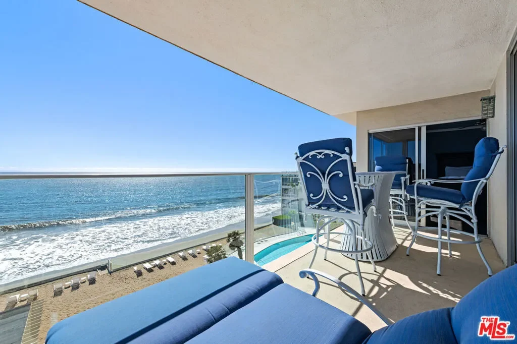 22548 Pacific Coast Highway 401, Malibu, California, United States. - Photo 20
