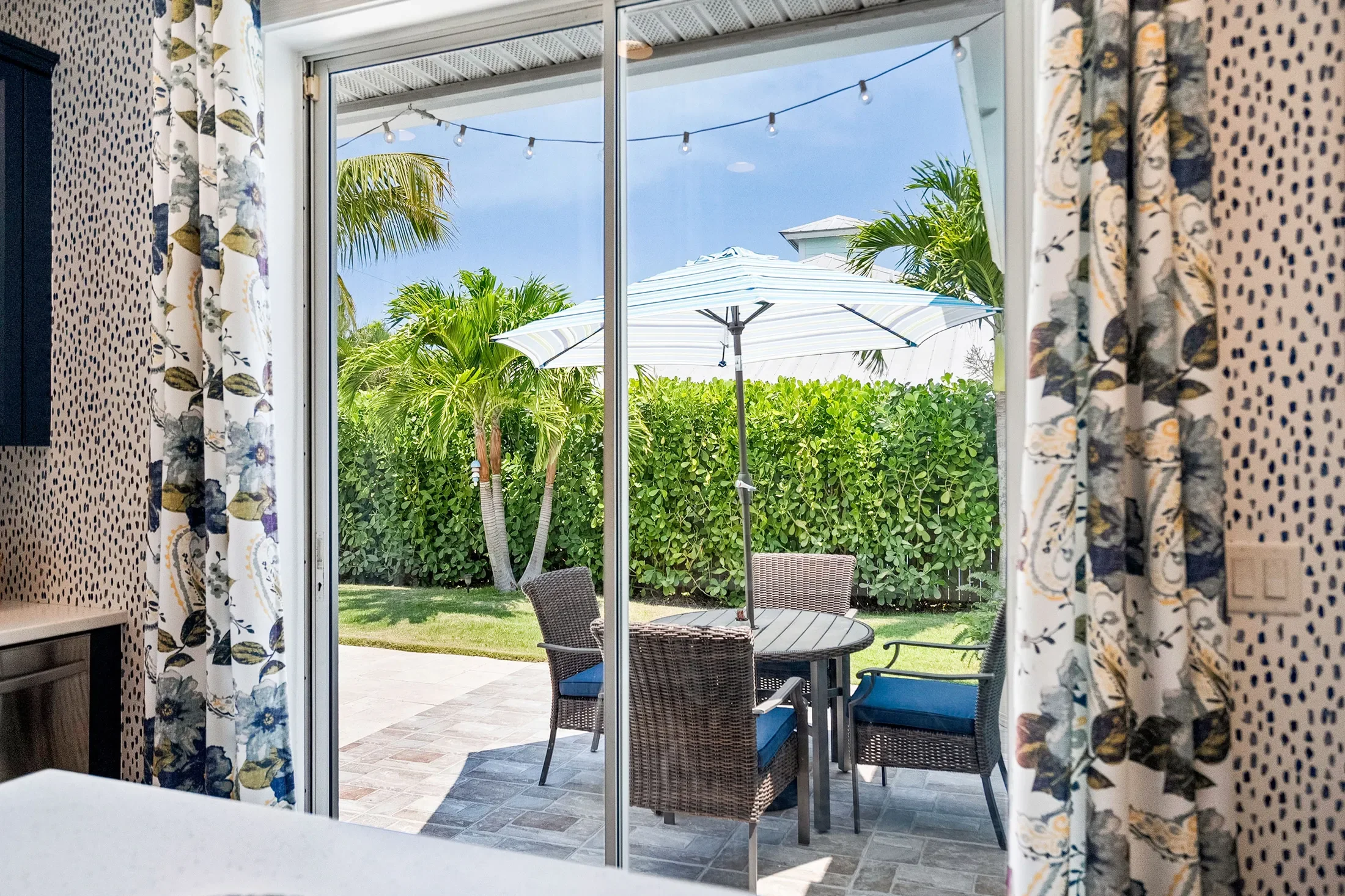 9333 SE Saturn Street , Hobe Sound, FL 33455, Hobe Sound, Florida, United States. - Photo 4
