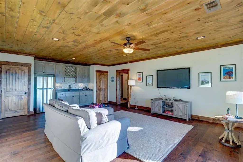 370 High Ridge Road, Blue Ridge, Georgia, United States. - Photo 15