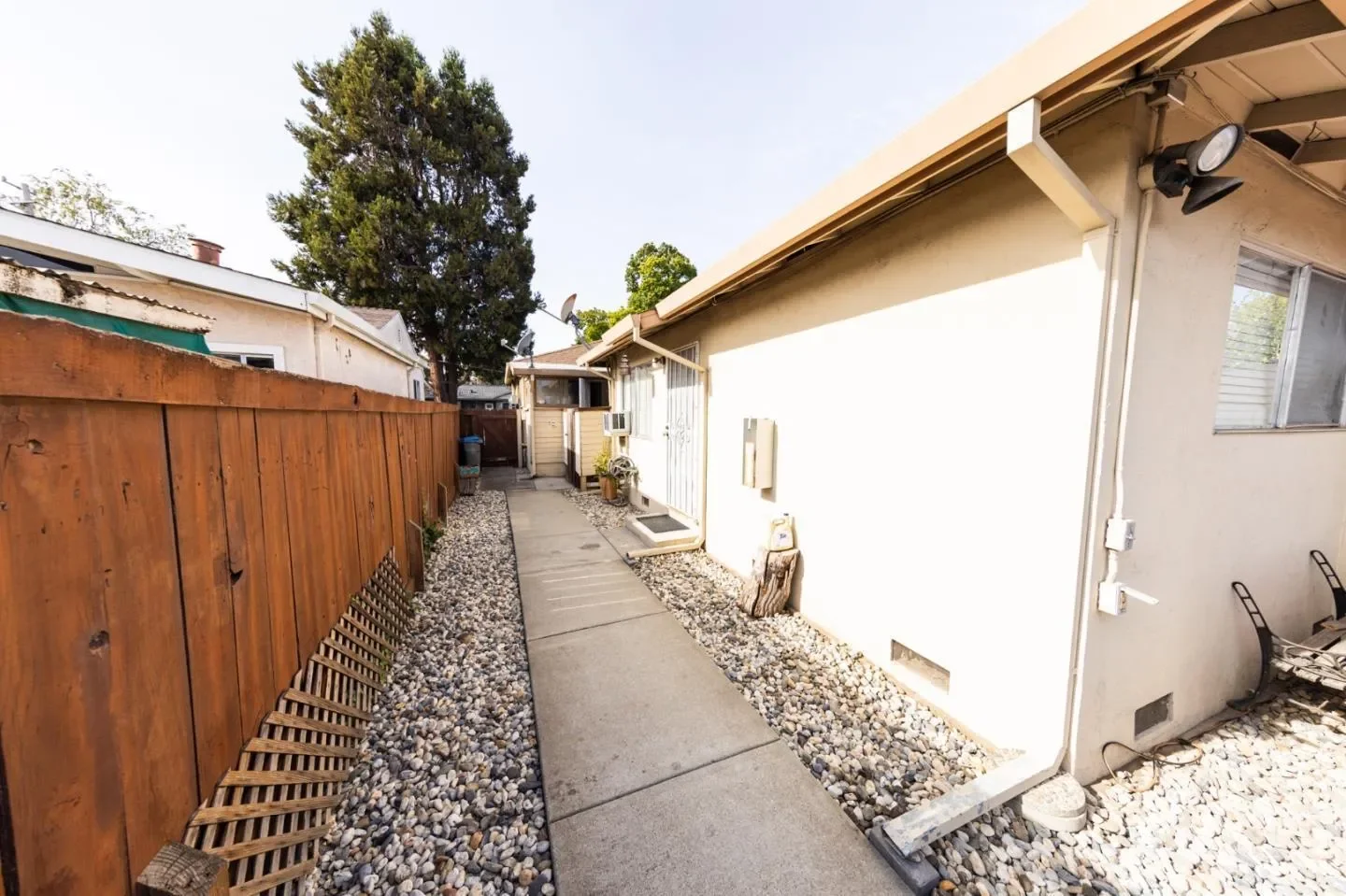 2178 Monticello Avenue, San Jose, California, United States. - Photo 19