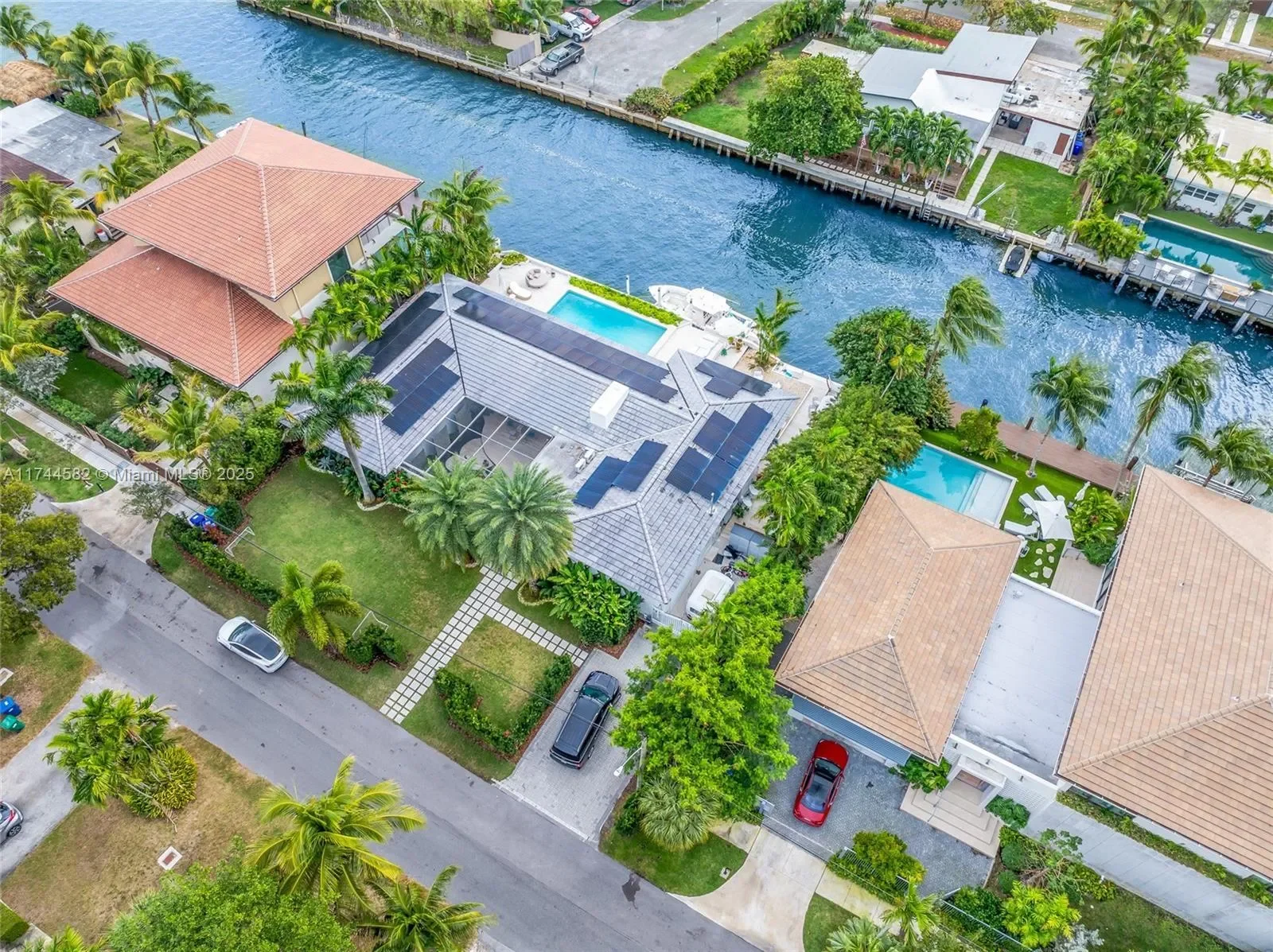 1250 NE 87th St, Miami, Florida, United States. - Photo 57