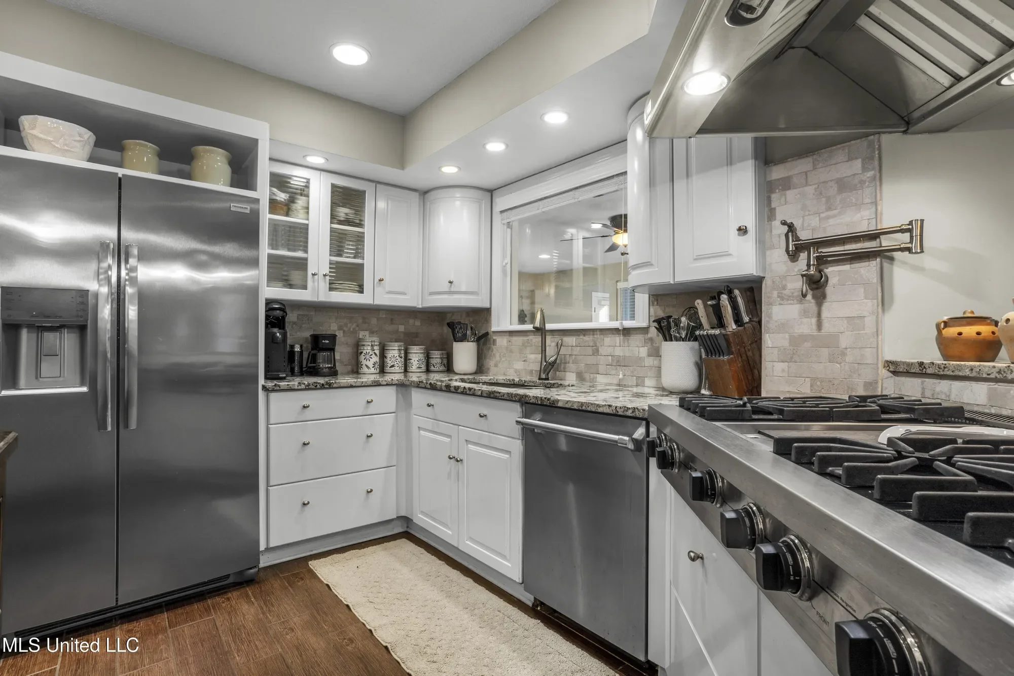 1 Povenir Place, Gulfport, MS 39507, Gulfport, Mississippi, United States. - Photo 18