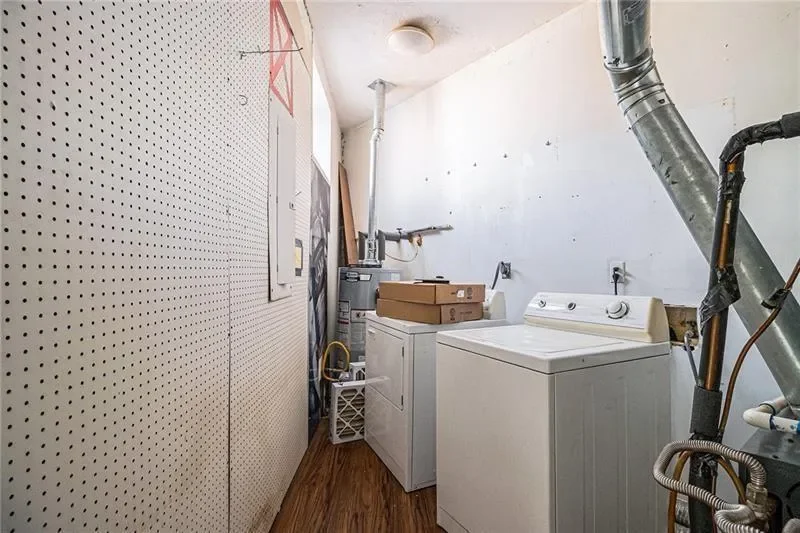 1112 Delaware Avenue SE, Atlanta, Georgia, United States. - Photo 30
