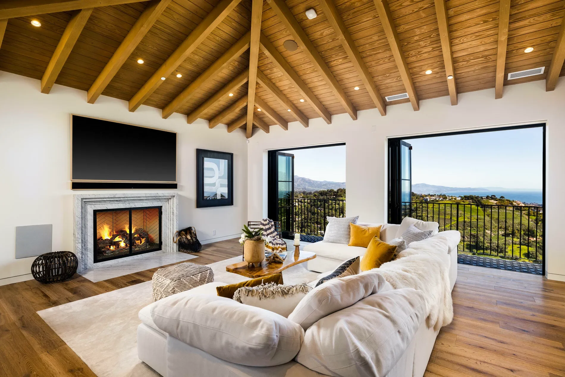 20 CAMINO ALTO, Santa Barbara, CA, 93103, USA, Santa Barbara, California, United States. - Photo 16