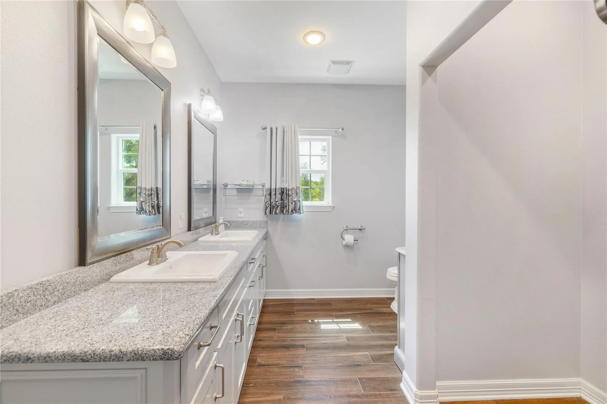 111 Kathleen Ave, La Grange, Texas, United States. - Photo 22