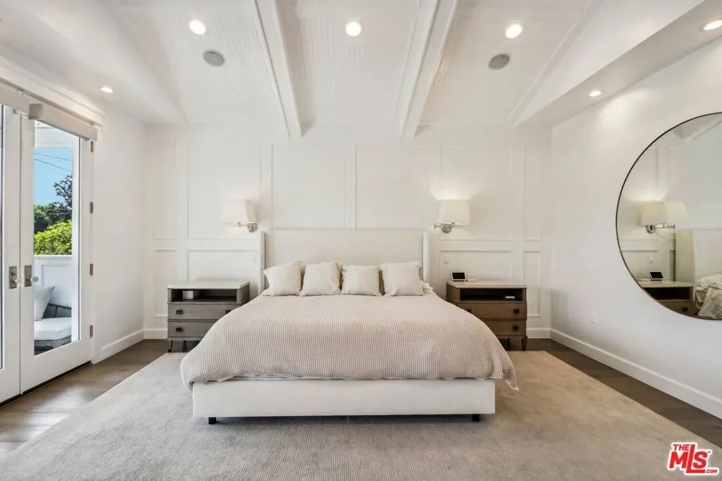 14000 Morrison Street, Los Angeles, California, United States. - Photo 28