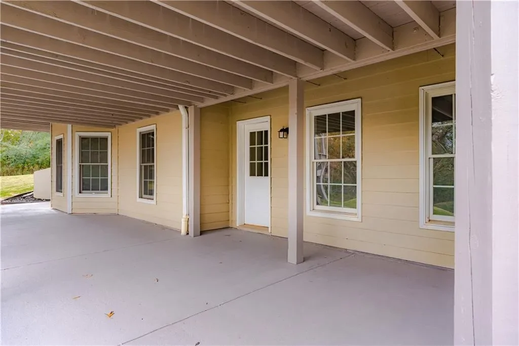 8105 Jot Em Down Road, Gainesville, Georgia, United States. - Photo 38