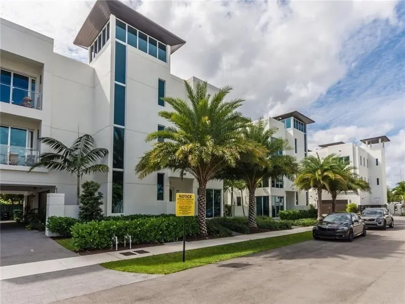 240 Shore Ct, Fort Lauderdale, Florida, United States. - Photo 40