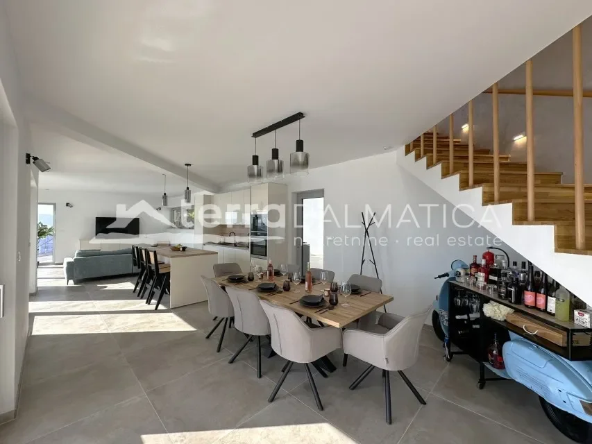 Gallery photo 1