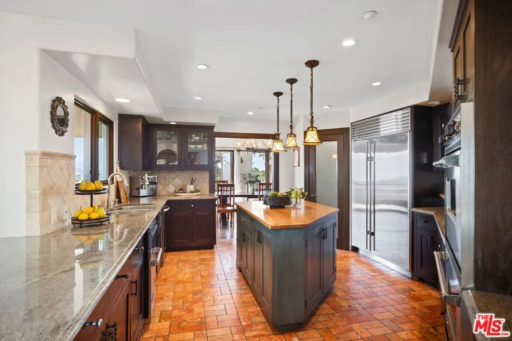 24798 Brown Latigo, Malibu, California, United States. - Photo 6