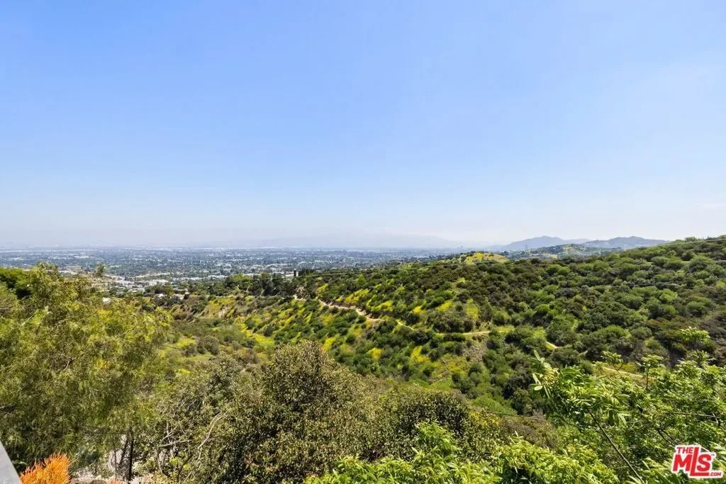 3337 Beverly Ranch Road, Los Angeles, California, United States. - Photo 31