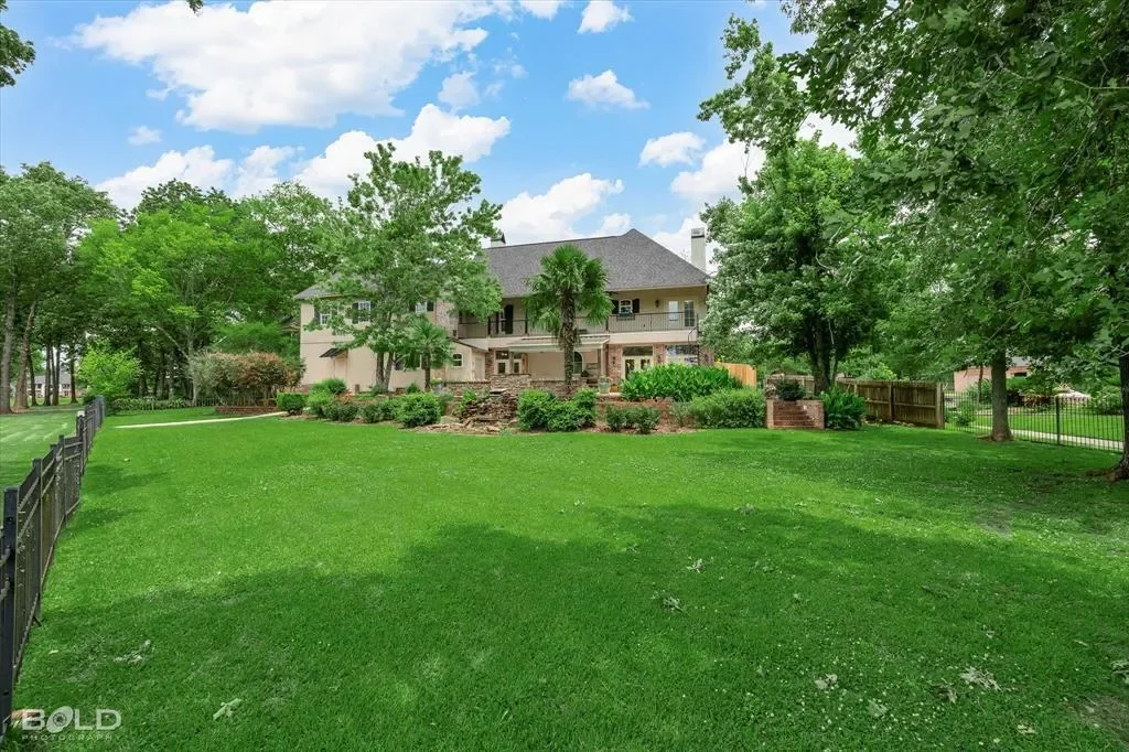 Single Family Residence in Shreveport